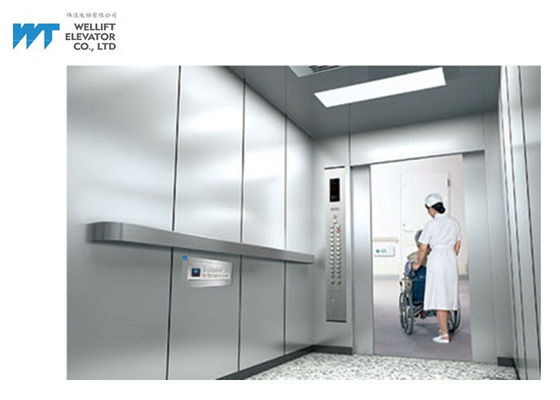 1600kg Pürüzsüz Koşu Hastane Sedye Lift 21 Engelli Yolcu İçin Yolcu